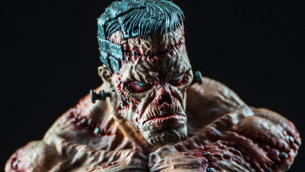 Frankenstein Creators Edition collectible statue by Studio Everart, close-up of the Creature's face